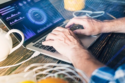 Real-time network monitoring system alerting for potential quantum threats